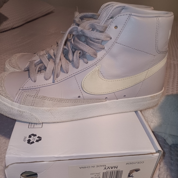 Nike Blazer Mid 77 Mauve Women's Size 8 - Picture 4 of 6